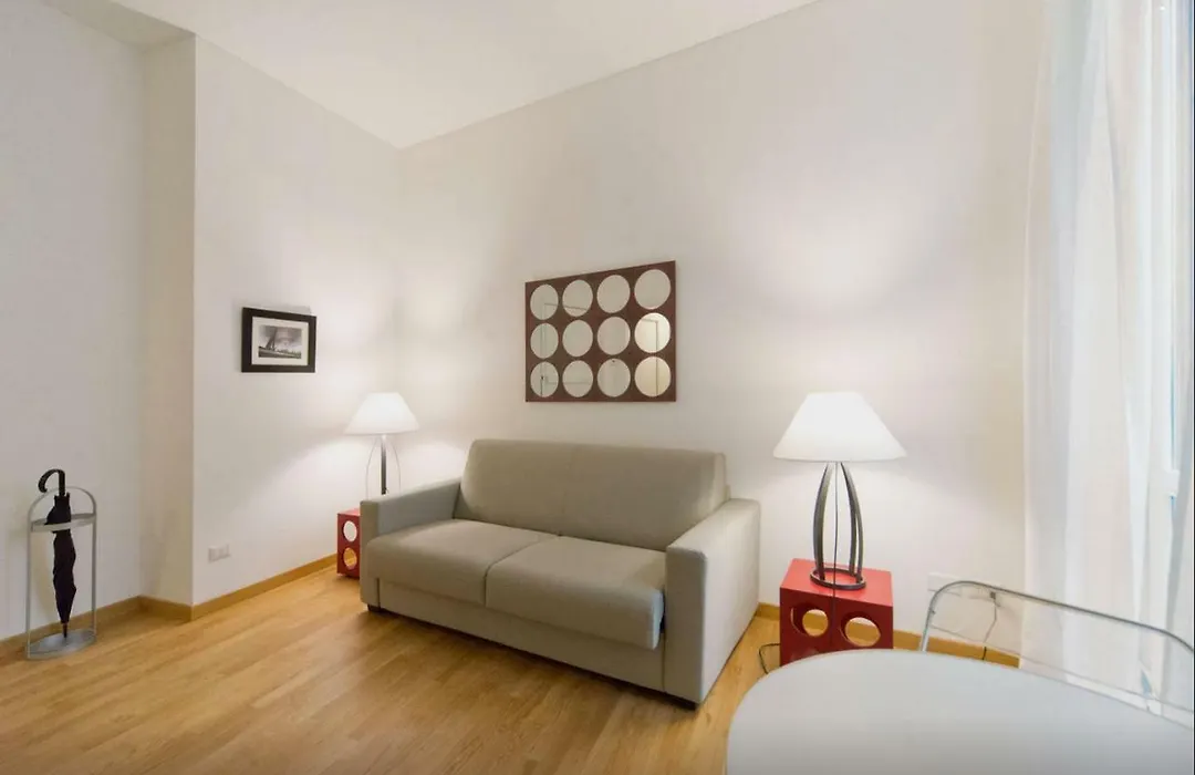 Brera - Fiori Chiari Charme Apartment-1