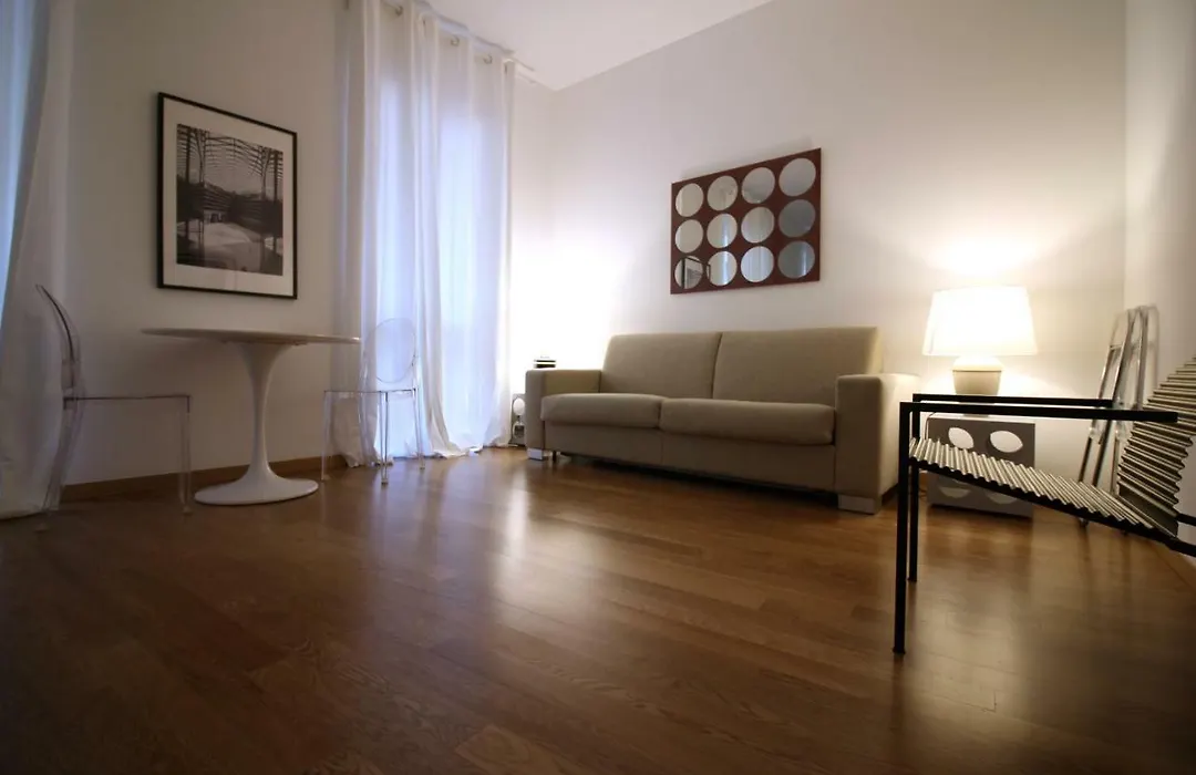 Brera - Fiori Chiari Charme Apartment-1
